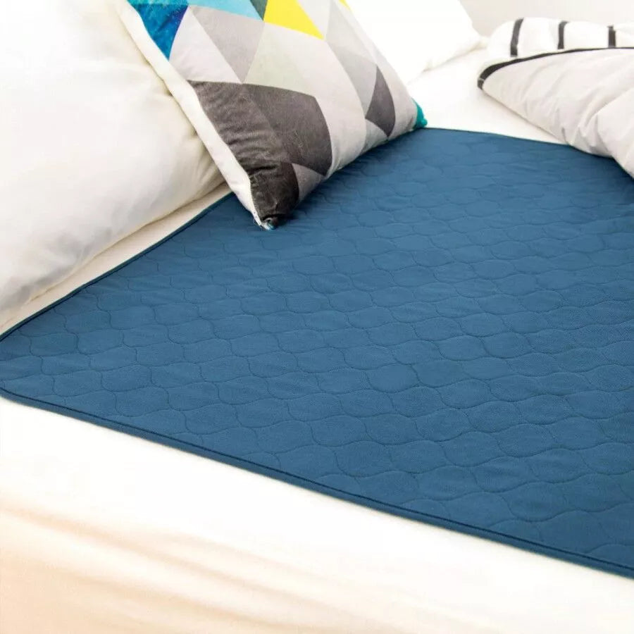 Conni Bed Pad Mate - 85x95cm Teal Blue