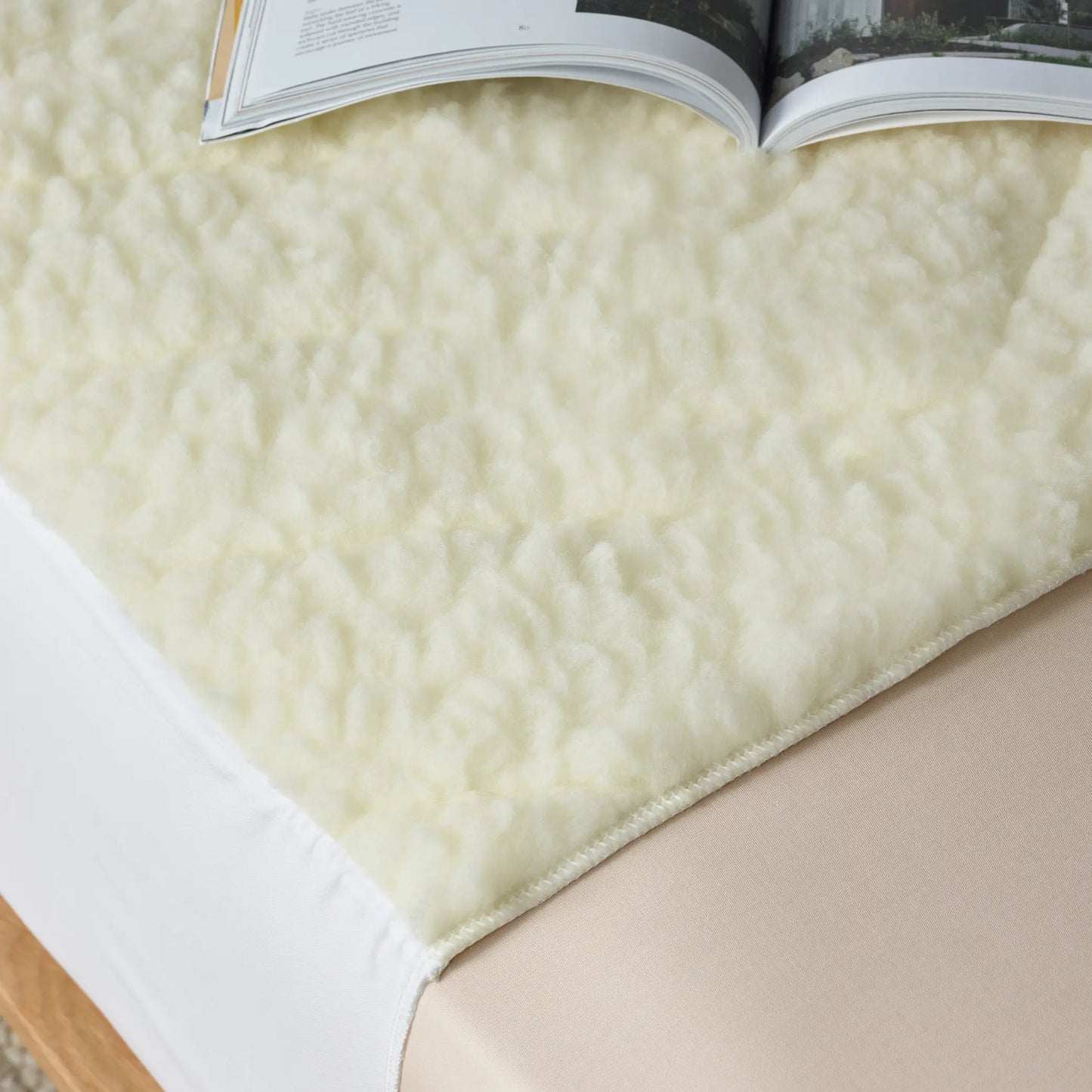 Staydry Absorbent and Waterproof Wool Topper Bed Pad